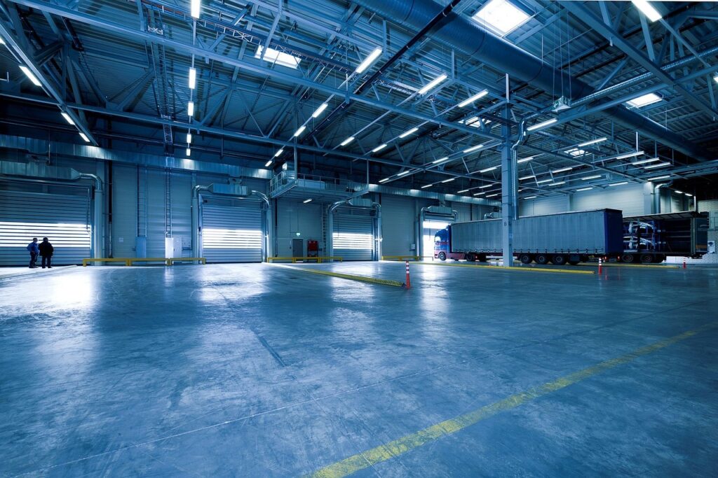 industrial hall, toore, warehouse